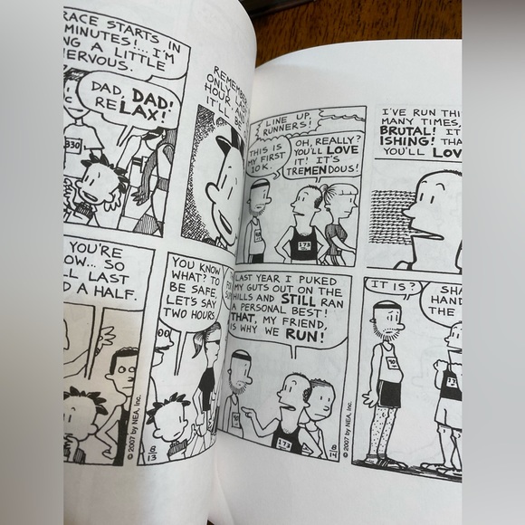Big Nate out Loud Preteen/teen books. Amulet. The strange case of origami Yoda. - Picture 15 of 15